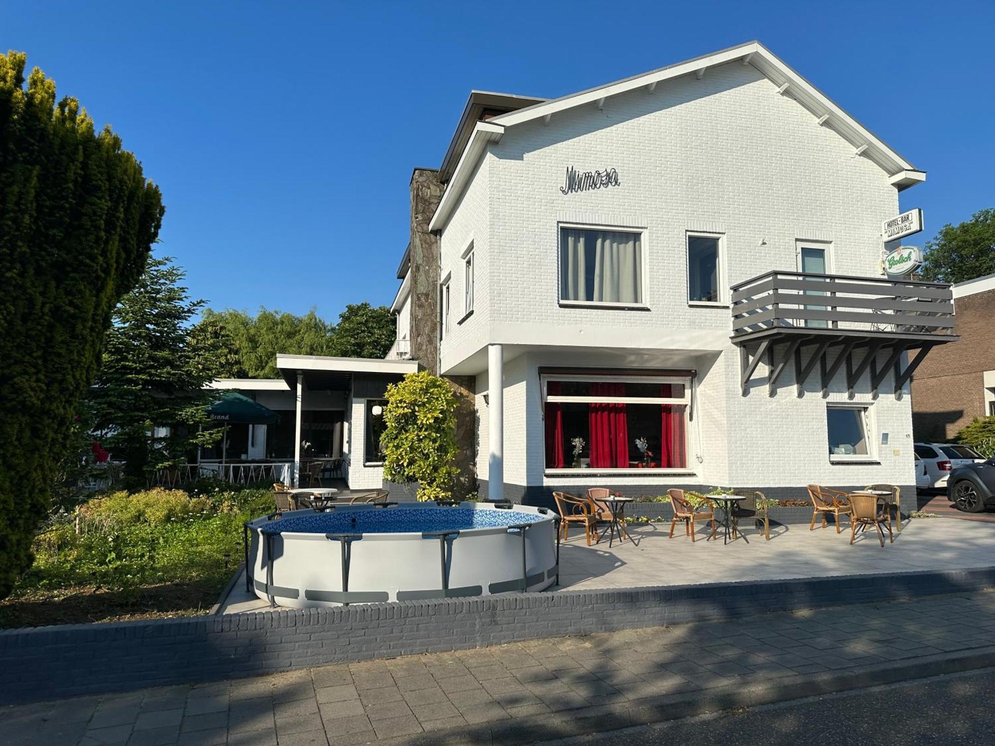Mimosa Hotel 팔켄뷔르흐안더횔 외부 사진